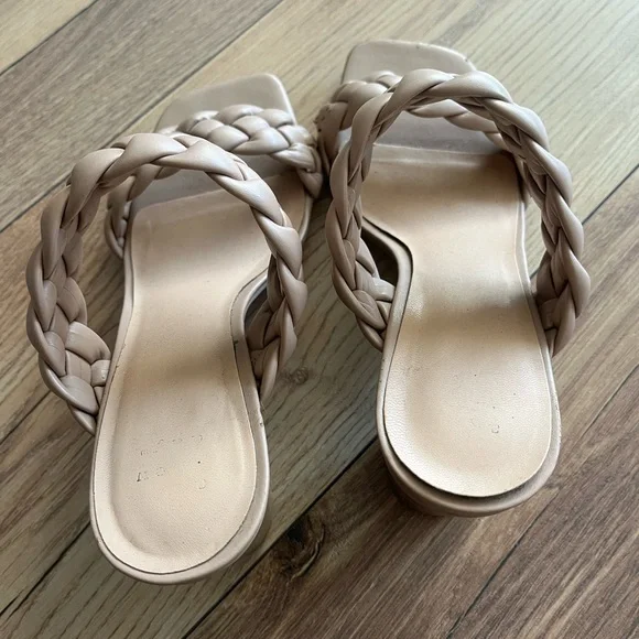 Tan Braided Women's Sandals US 6.5 - Picture 7 of 7